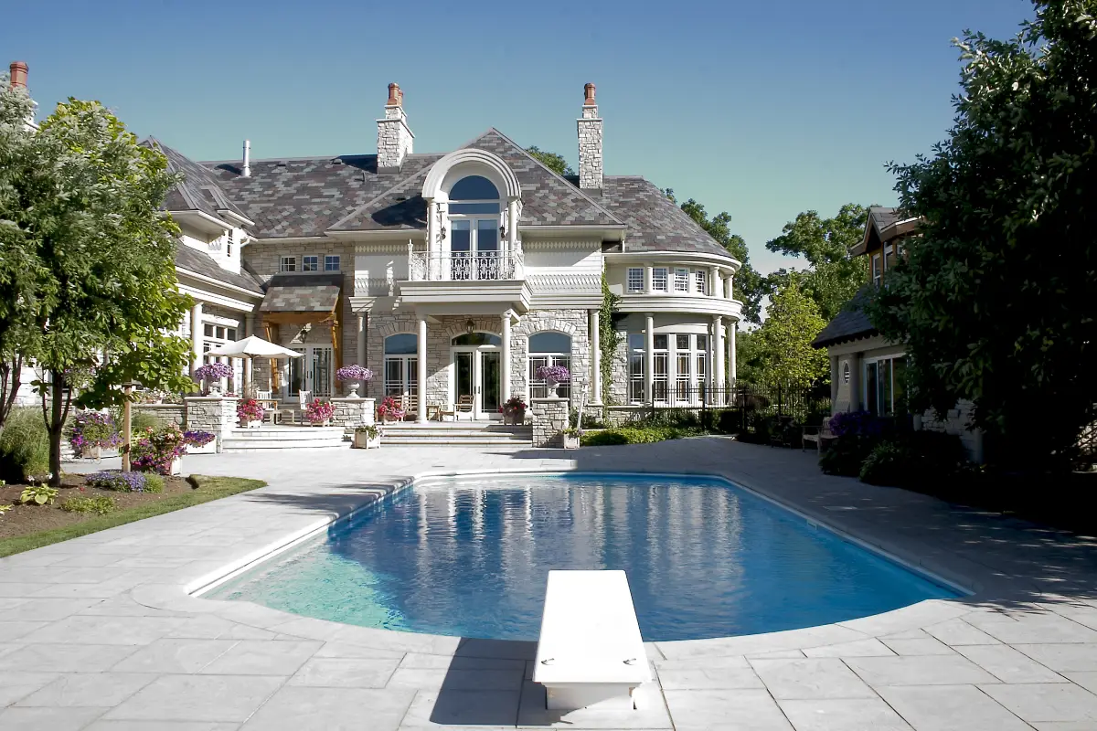 Turning Your Gilbert Vacation Home Into a Profitable Short-Term Rental